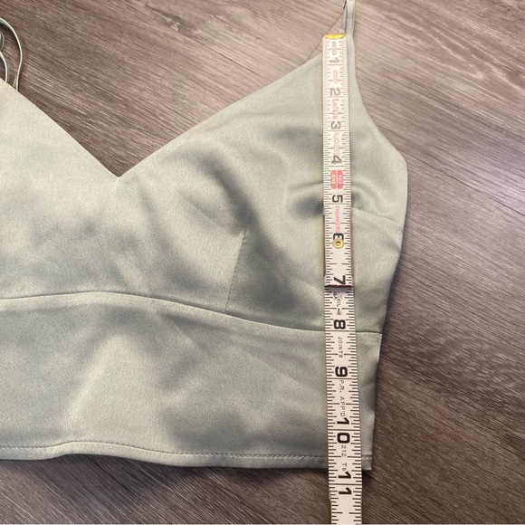 Abercrombie & Fitch Sage Green Smocked Top Xtra Small - Picture 8 of 9